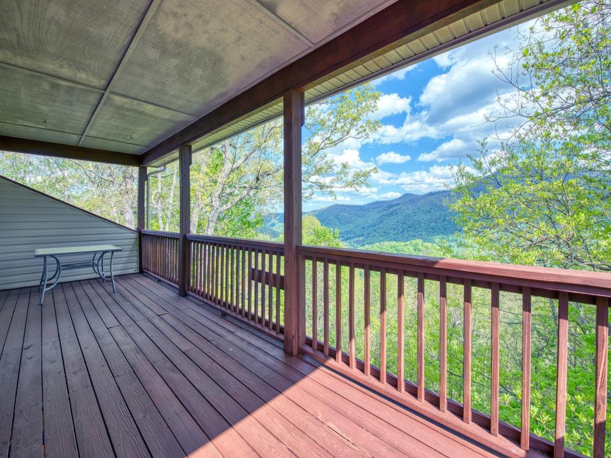 Bonnie View 21 - Amazing Smoky Mountain Retreat With Beautiful Scenic Views! Home Maggie Valley Eksteriør bilde