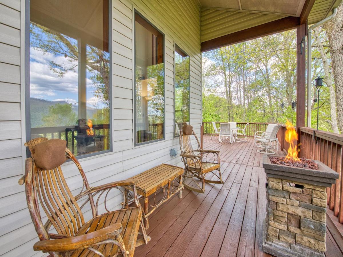 Bonnie View 21 - Amazing Smoky Mountain Retreat With Beautiful Scenic Views! Home Maggie Valley Eksteriør bilde