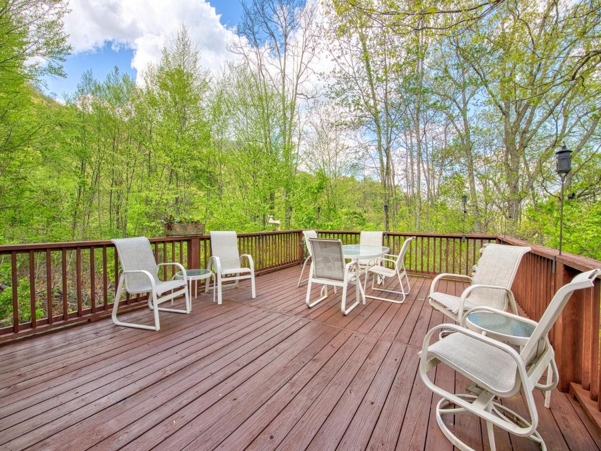 Bonnie View 21 - Amazing Smoky Mountain Retreat With Beautiful Scenic Views! Home Maggie Valley Eksteriør bilde