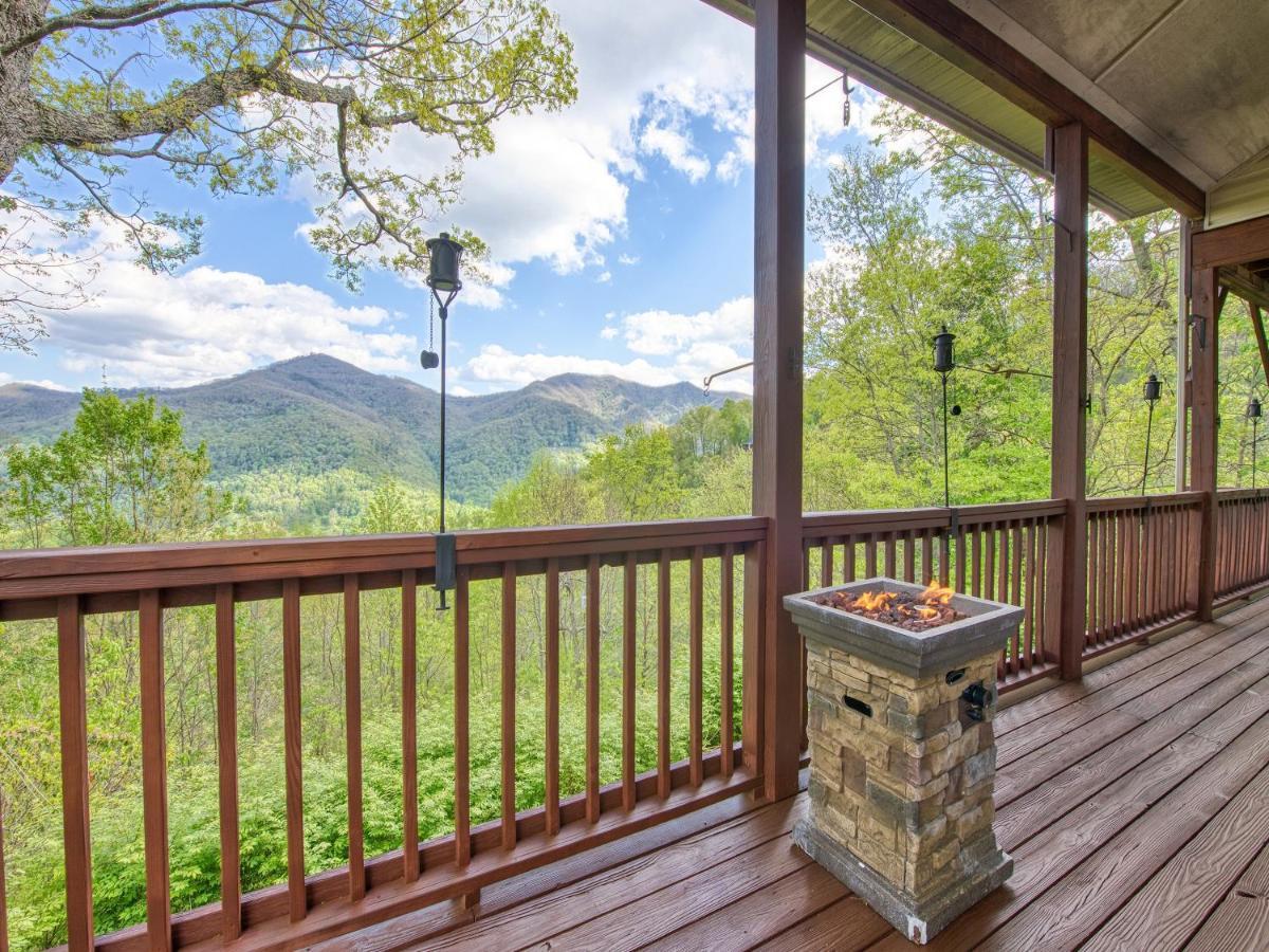Bonnie View 21 - Amazing Smoky Mountain Retreat With Beautiful Scenic Views! Home Maggie Valley Eksteriør bilde